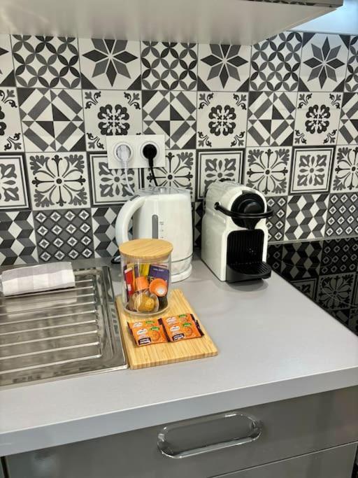 Appartement L'Olivier - Calme, Chaleureux, Proche Transports à Lyon Extérieur photo