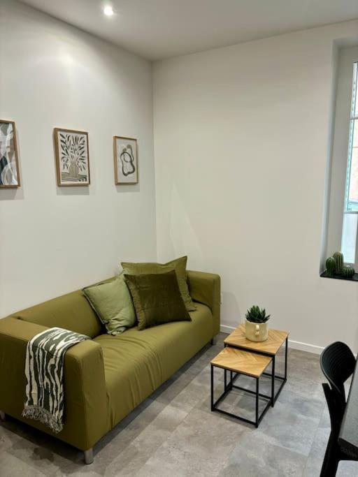 Appartement L'Olivier - Calme, Chaleureux, Proche Transports à Lyon Extérieur photo